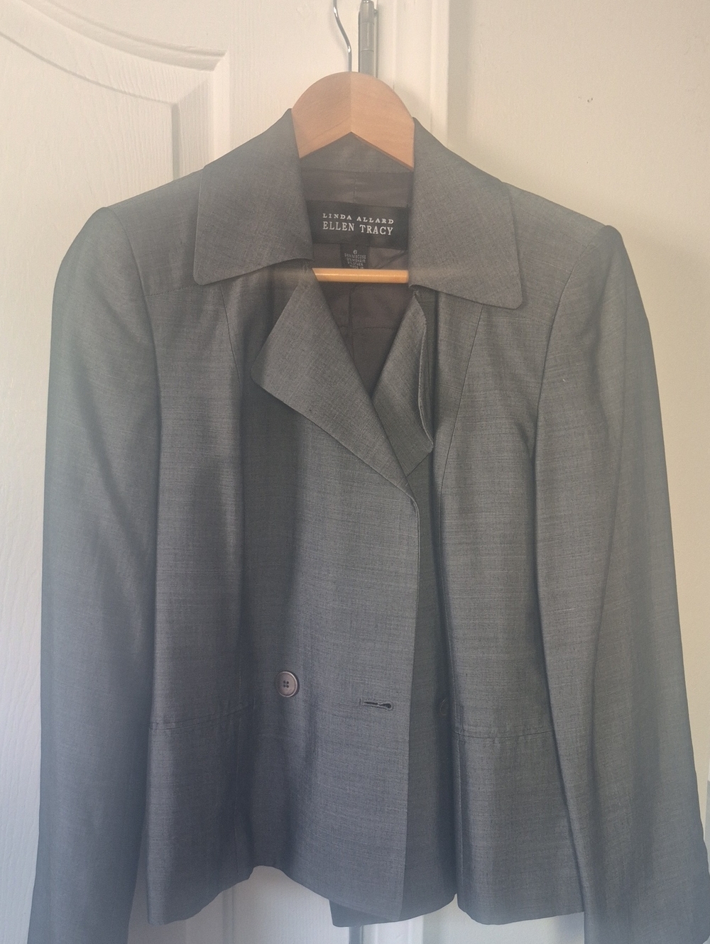 Ellen Tracy Charcoal Gray Tailored Blazer